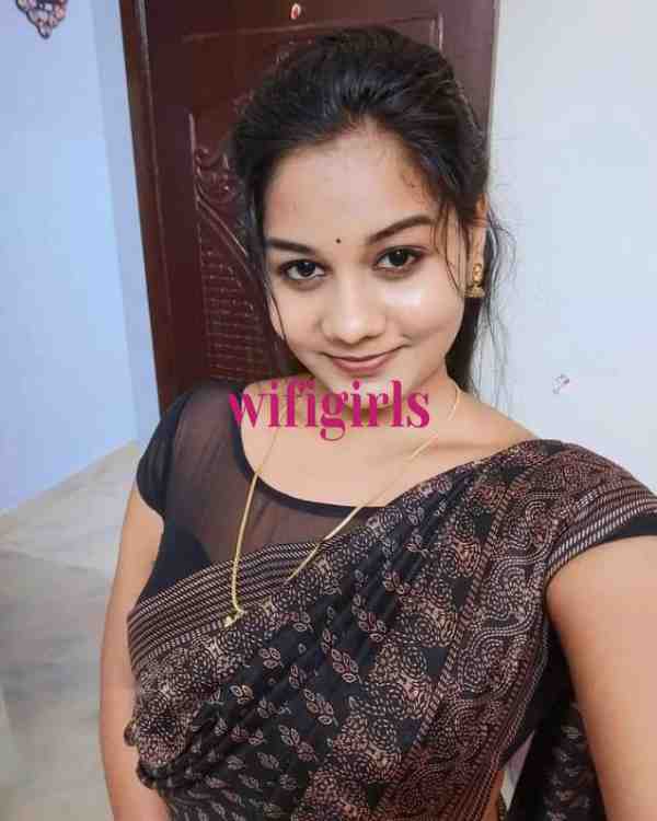 Raipur High profile independent college girl and house wife aunty provide service